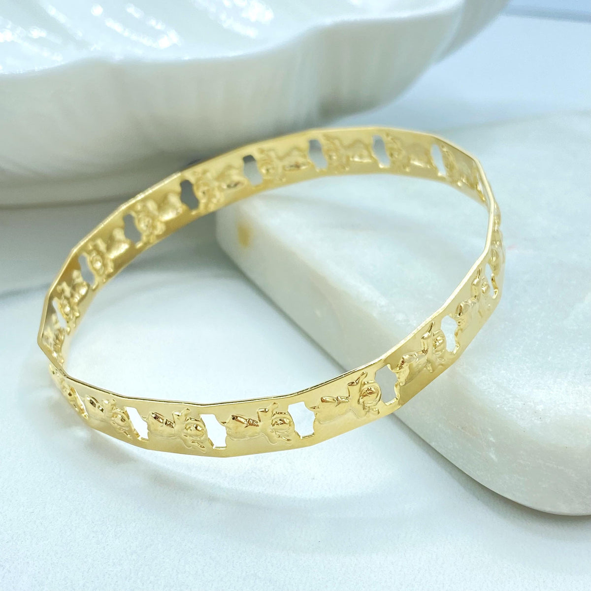 18K Gold Filled Divino Nino Bangle Bracelet, Cutout Relief Design