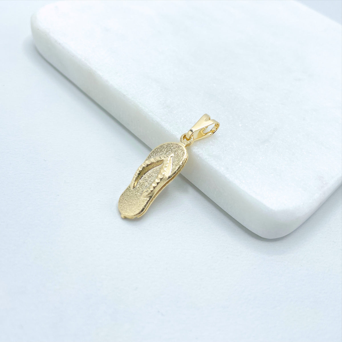 18k Gold Filled Texturized Sandal, Flip Flop Shoes, Charm Pendants Wholesale Jewelry Making Supplies
