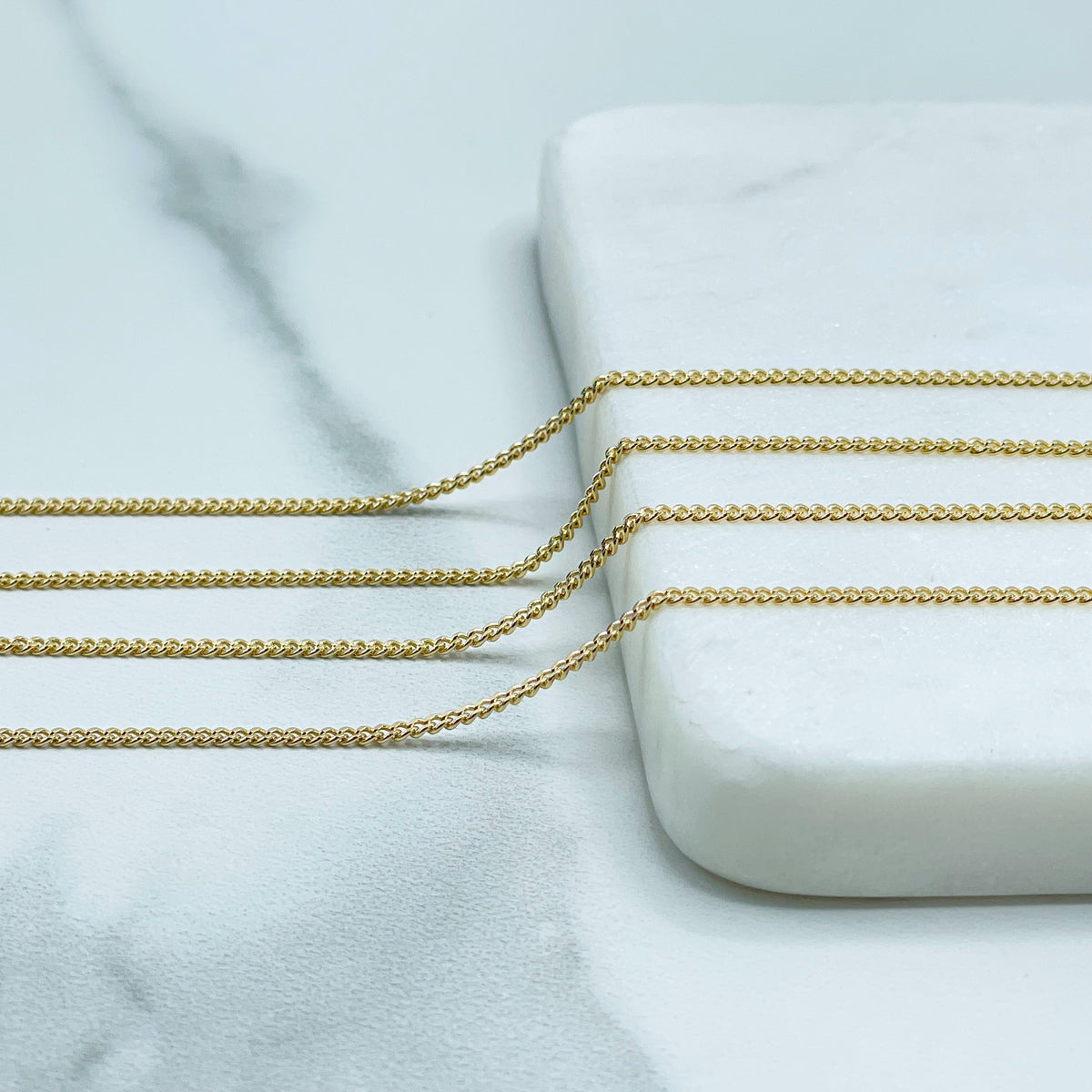 18k Gold Filled Cuban Link Chain 1.5mm of thickness, 16, 18 or 20 inches with extender, Unisex Curb Link Wholesale Jewelry Making Supplies
