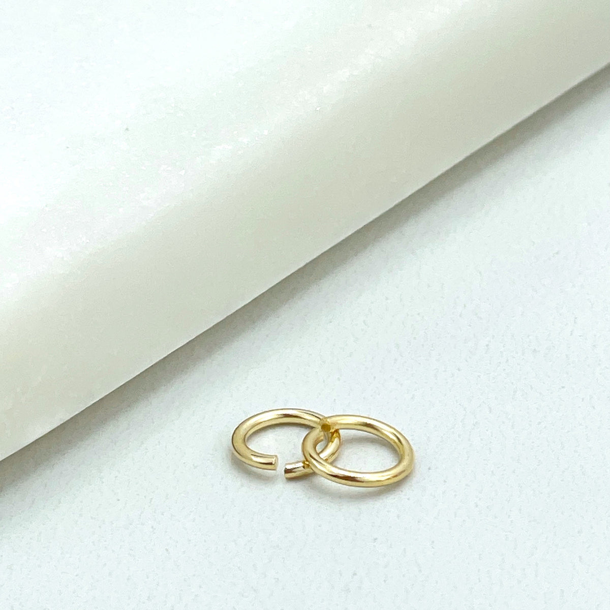 18k Gold Filled 4mm Open Jumping Ring, Round Ring Connectors, Split Ring, Jump Ring, 5, 12 or 25 Pieces Wholesale Jewelry Making Supplies