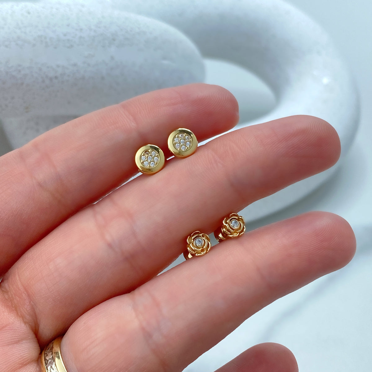 14k Solid Gold Rose Shape Stud Earrings or Circle Stud Earrings featuring Cubic Zirconia, 14k Solid Yellow Gold CZ Stud Earrings, Screw Back