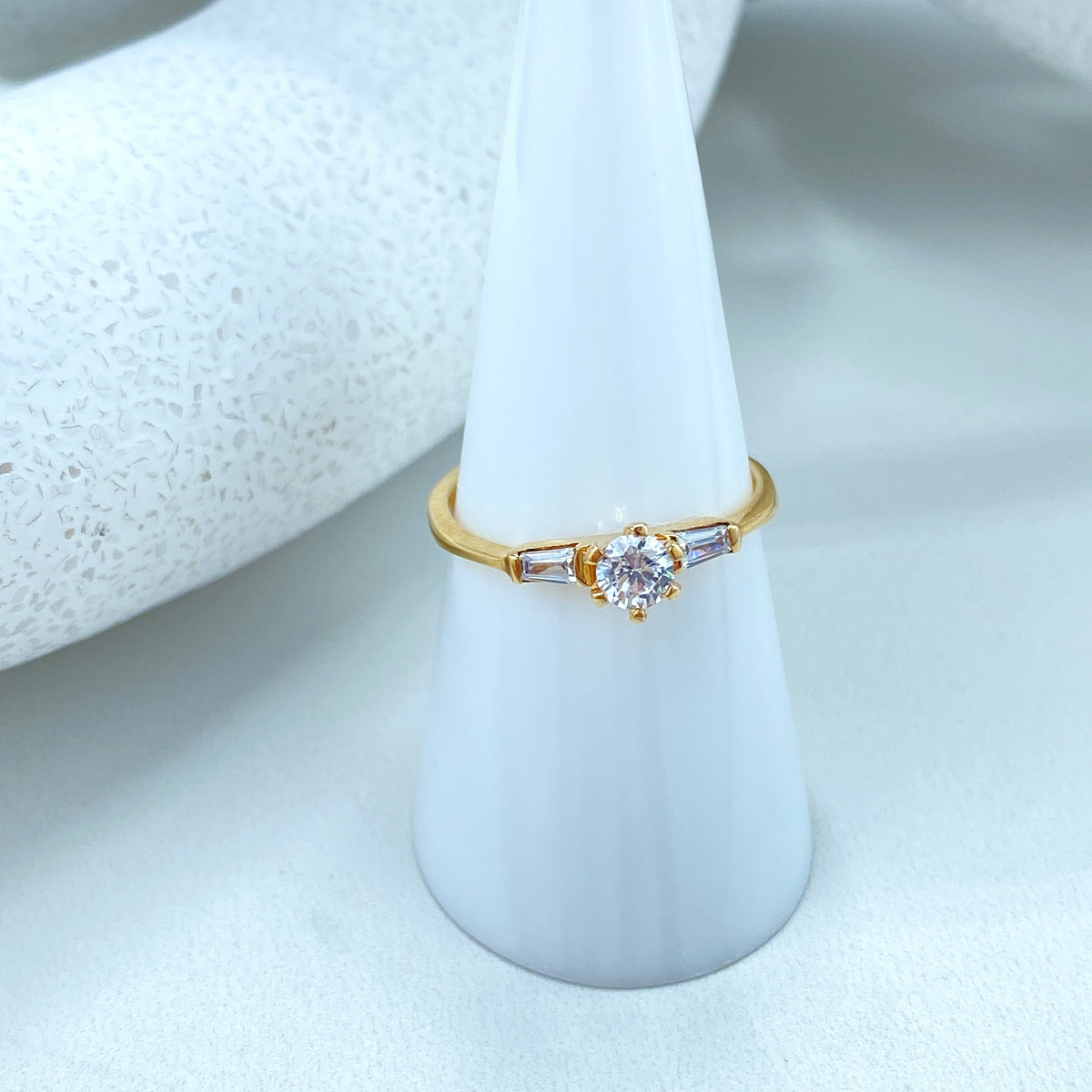 14k Solid Gold Solitaire Ring featuring Cubic Zirconia, 14k Solid Gold Wedding Engagement Solitaire Ring (Inside Stamped)