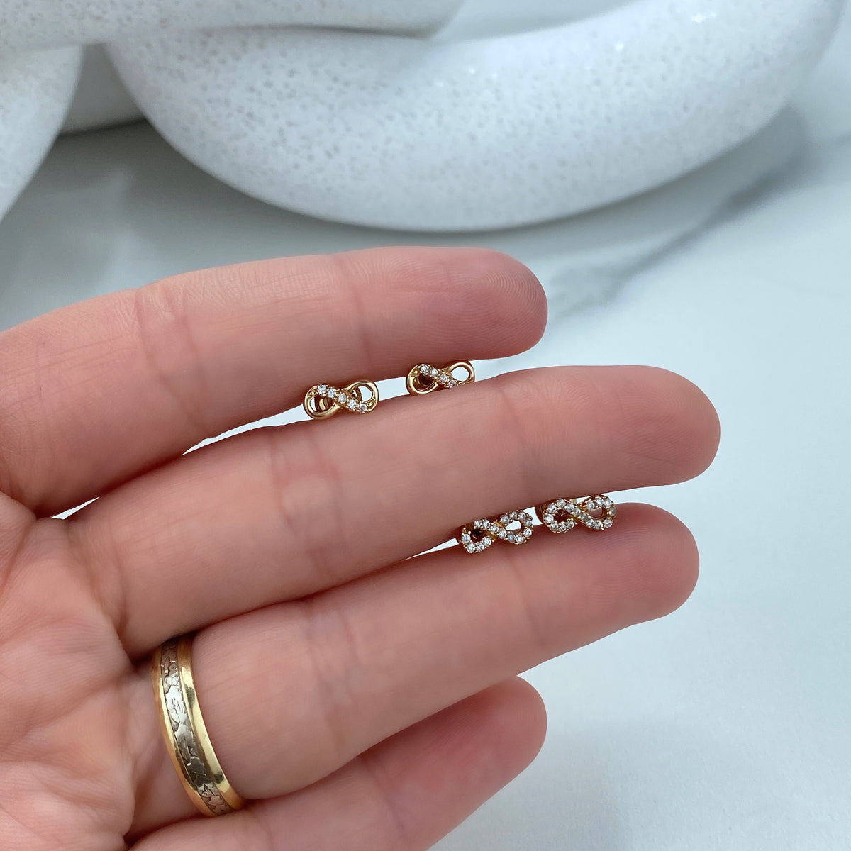 14k Solid Gold Infinity Stud Earrings featuring Cubic Zirconia, 14k Solid Gold CZ Stud, 14k Solid Yellow Gold Stud, Screw Back Studs, Unisex