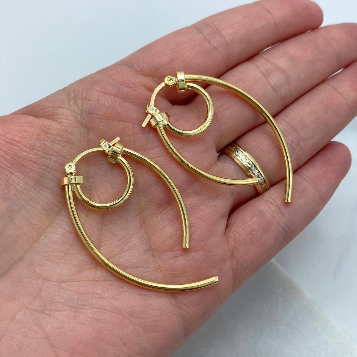 18k Gold Filled Round Lines Hoop Inspo Earrings, Modern Inspo Earrings, Trendy Earrings, Wholesale Jewelry