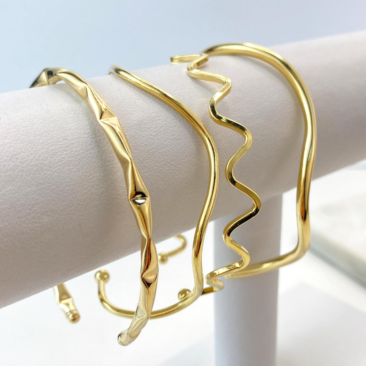 18k Gold Filled Adjustable Irregular Bracelets, Modern Minimalist Cuff Bracelets, 04 different styles, Wholesale Jewelry