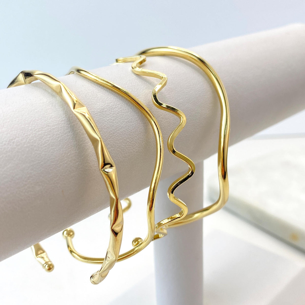 18k Gold Filled Adjustable Irregular Bracelets, Modern Minimalist Cuff Bracelets, 04 different styles, Wholesale Jewelry