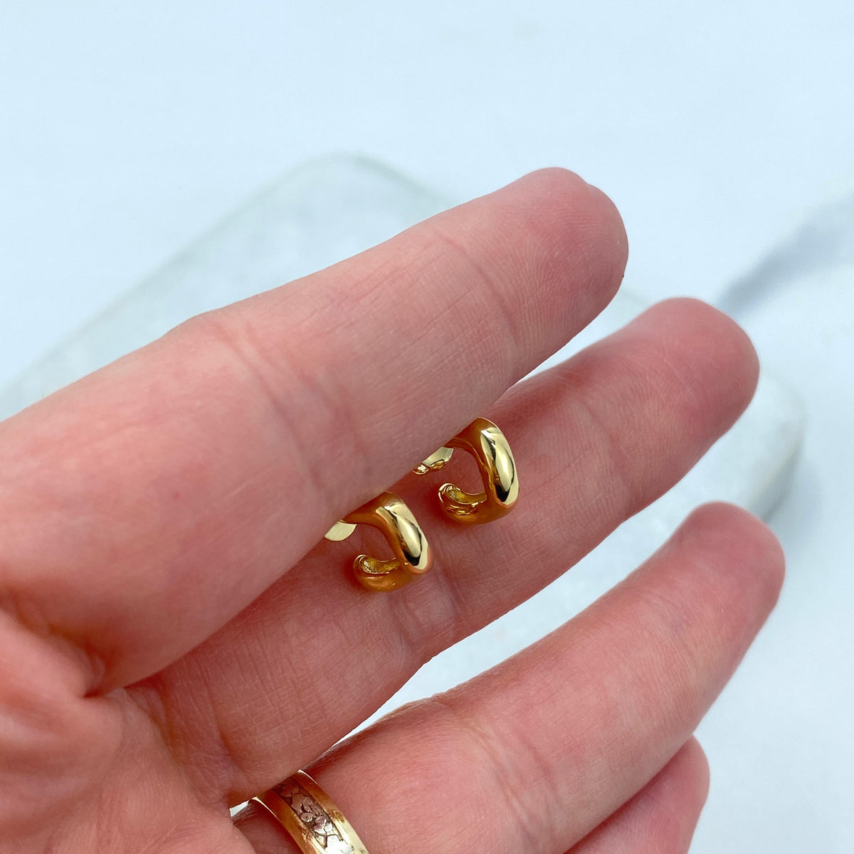 18k Gold Filled Irregular C-Hoop Earrings, Modern Style, Petite C-Hoop, Wholesale Jewelry