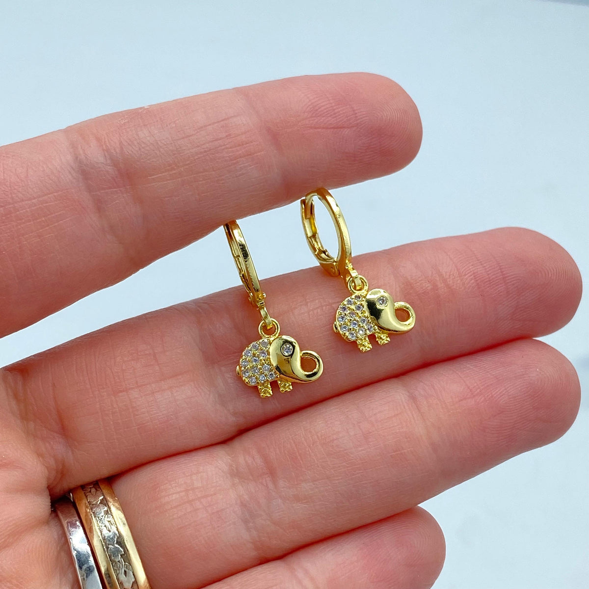 18k Gold Filled Huggie Earrings with Elephants Chams, Elephant Cubic Zirconia Huggie Earrings, Elephant Charm Gold Earrings with Zirconia