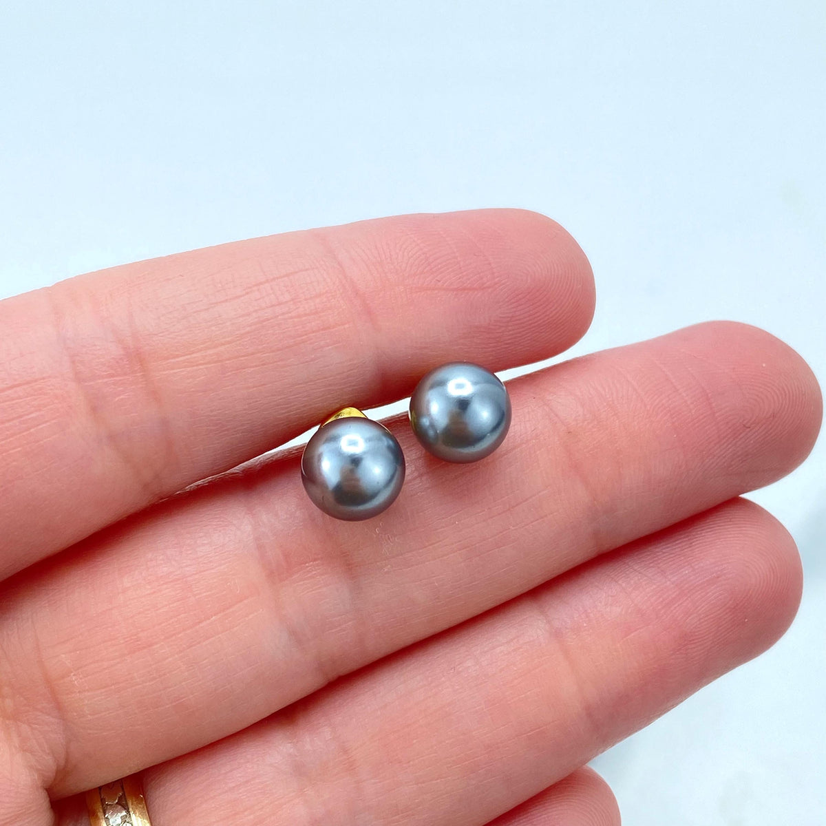 Stainless Steel 8mm Simulated Grey Pearl Stud Earrings, Timeless Jewelry, Wholesale Jewelry