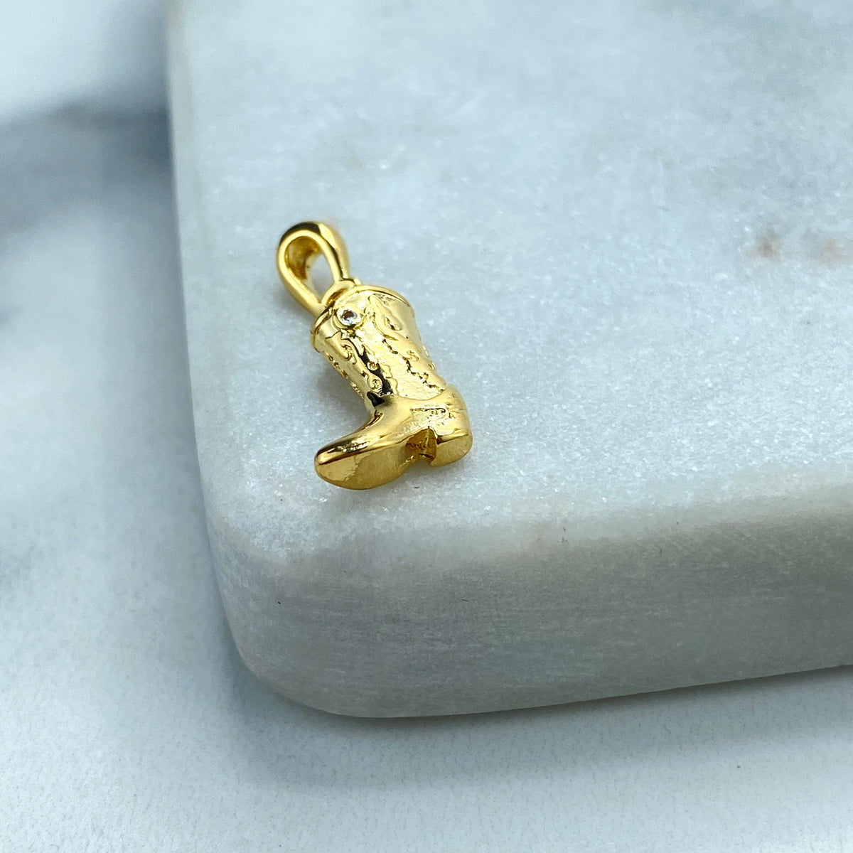 18k Gold Filled Cowboy Boot Charm with Detailed Embossing, 3D Cowboy Boot Pendant, Symbolizing Adventure and Freedom, Wholesale Jewelry