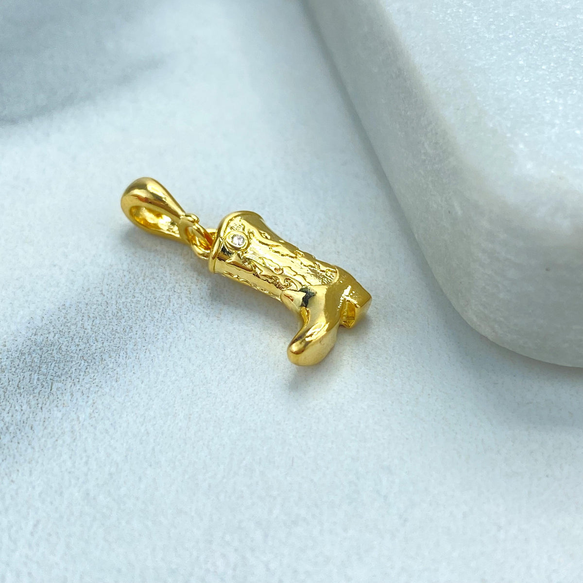 18k Gold Filled Cowboy Boot Charm with Detailed Embossing, 3D Cowboy Boot Pendant, Symbolizing Adventure and Freedom, Wholesale Jewelry