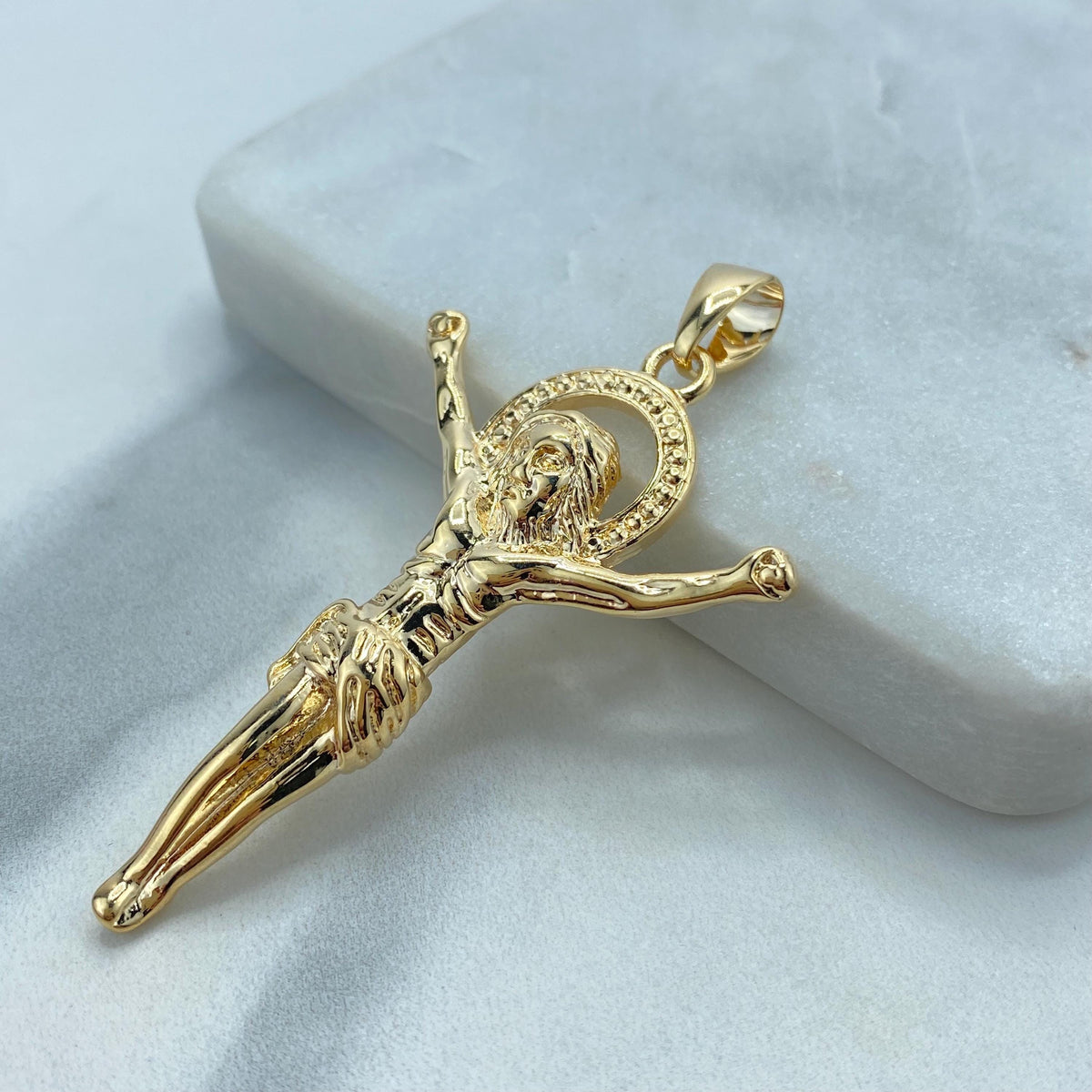 18k Gold Filled Jesus Christ Crucifix Pendant with Radiant Halo, Symbolizing Faith and Redemption, Wholesale Jewelry