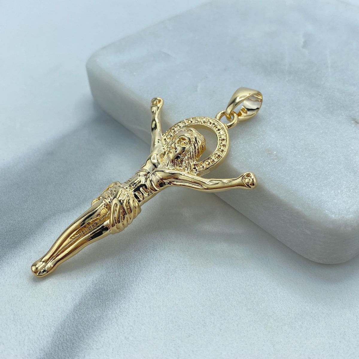 18k Gold Filled Jesus Christ Crucifix Pendant with Radiant Halo, Symbolizing Faith and Redemption, Wholesale Jewelry