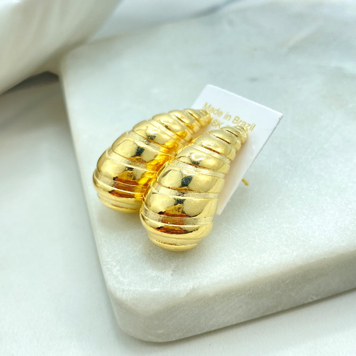 18k Gold Filled Ribbed Teardrop Dome Earrings, Chunky Vintage Drop Shape Earrings, Textured Teardrop Puffed Earrings, Wholesale Jewelry