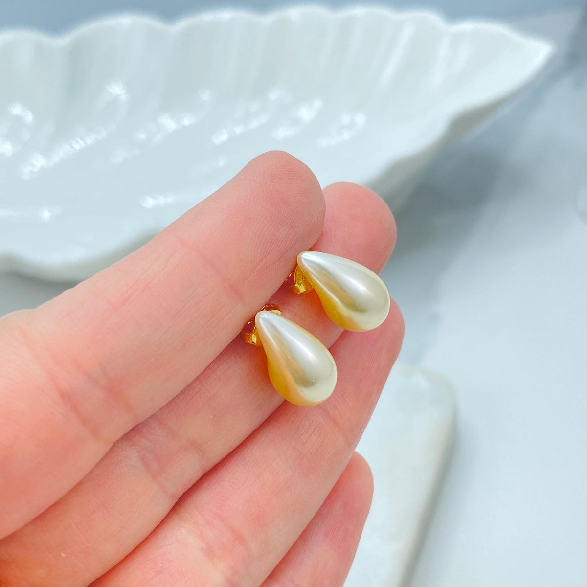 18K Gold Filled Studs, Teardrop Pearl Post Earrings, Size S M L