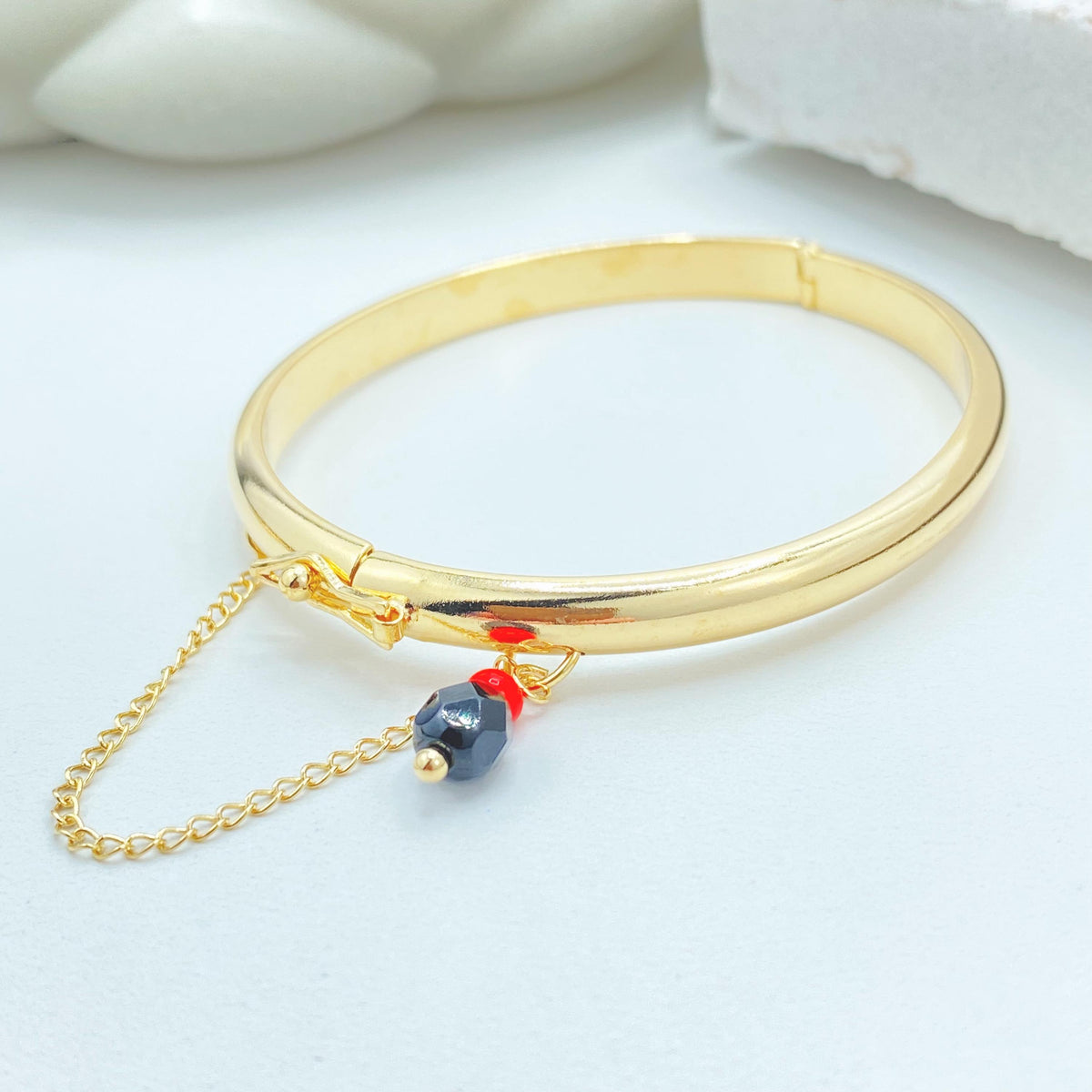 8K Gold Filled Simulated Azabache Bangle, Chain Detail Bracelet in 3 Sizes