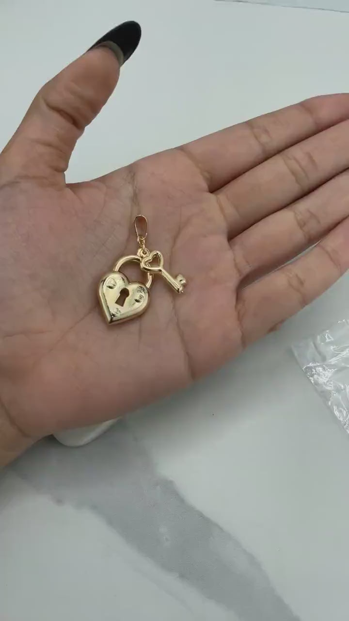 18k Gold Filled Heart Key and Heart Lock Shape Design Charm Pendant, Love and Friendship, Wholesale Jewelry Making Supplies