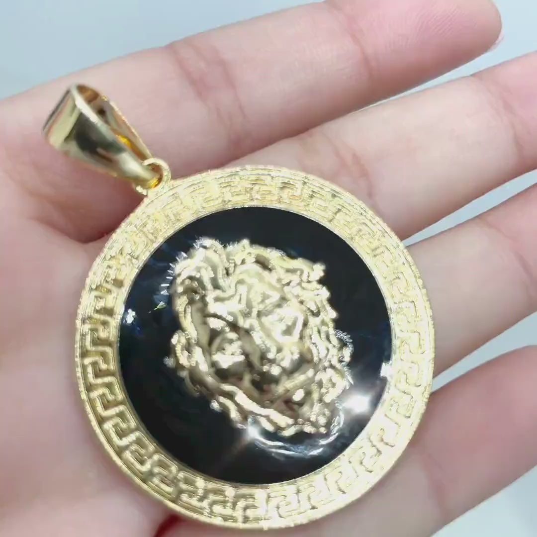 18k Gold Filled with Black Enamel Royal Lion Face Circle Medal, Lion Head Medallion, Charm Pendant, Wholesale Jewelry Making Supplies