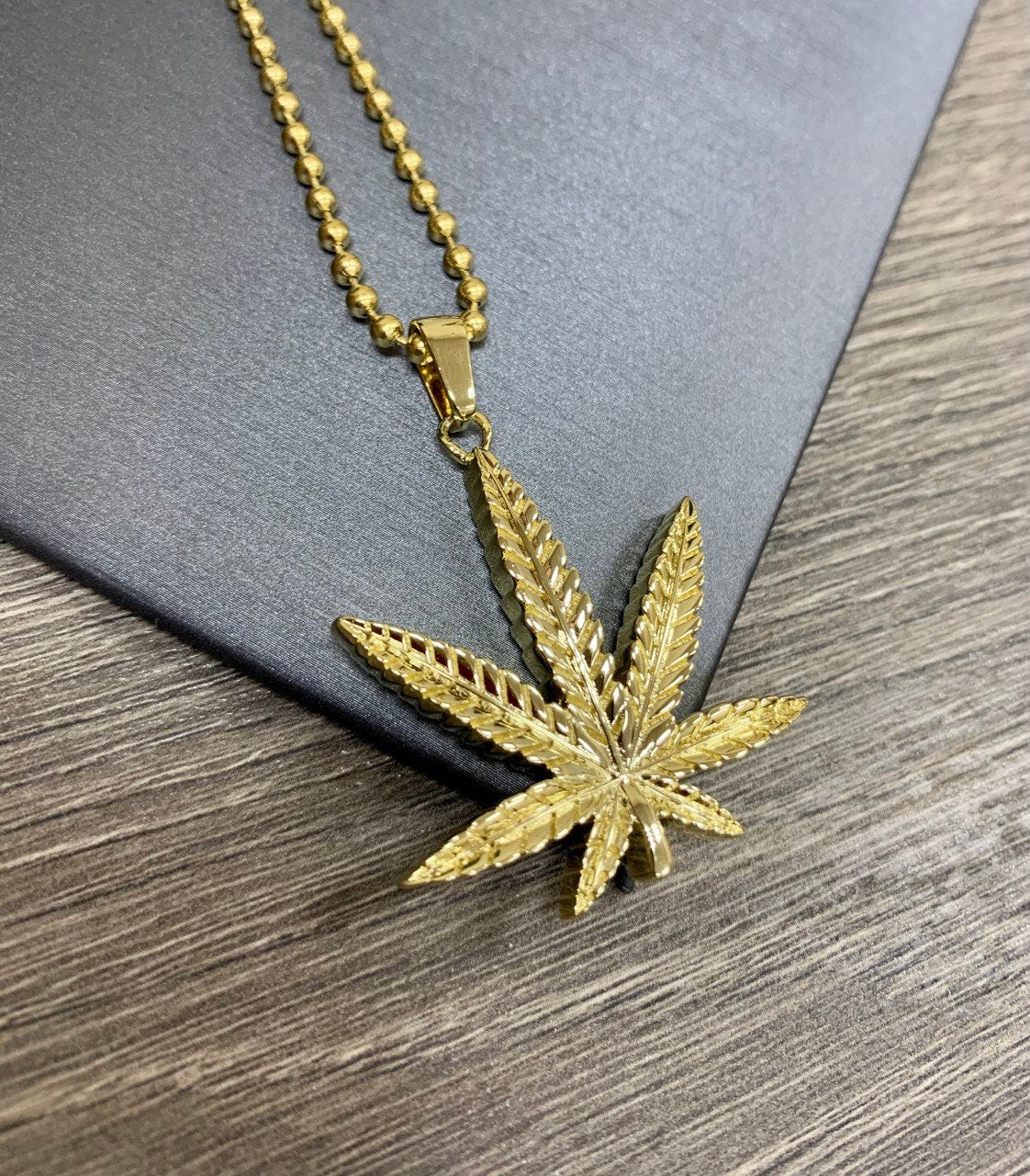 18k Gold Filled Fancy Cannabis Pendant Charms Wholesale Jewelry Supplies