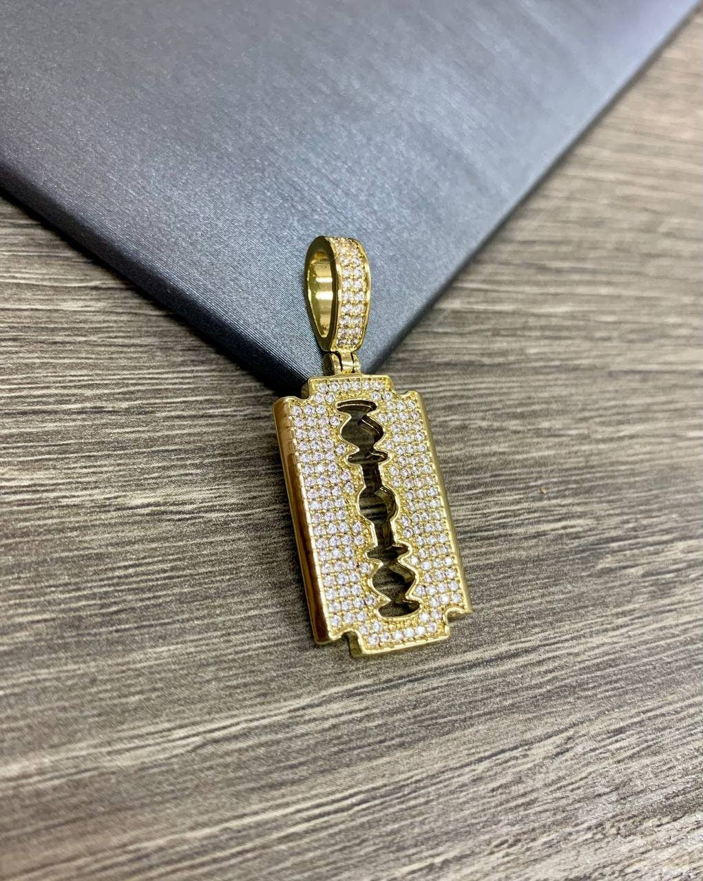 18k Gold Filled Fancy Micro Cubic Zirconia Razor Blade Charms Wholesale Jewelry Supplies