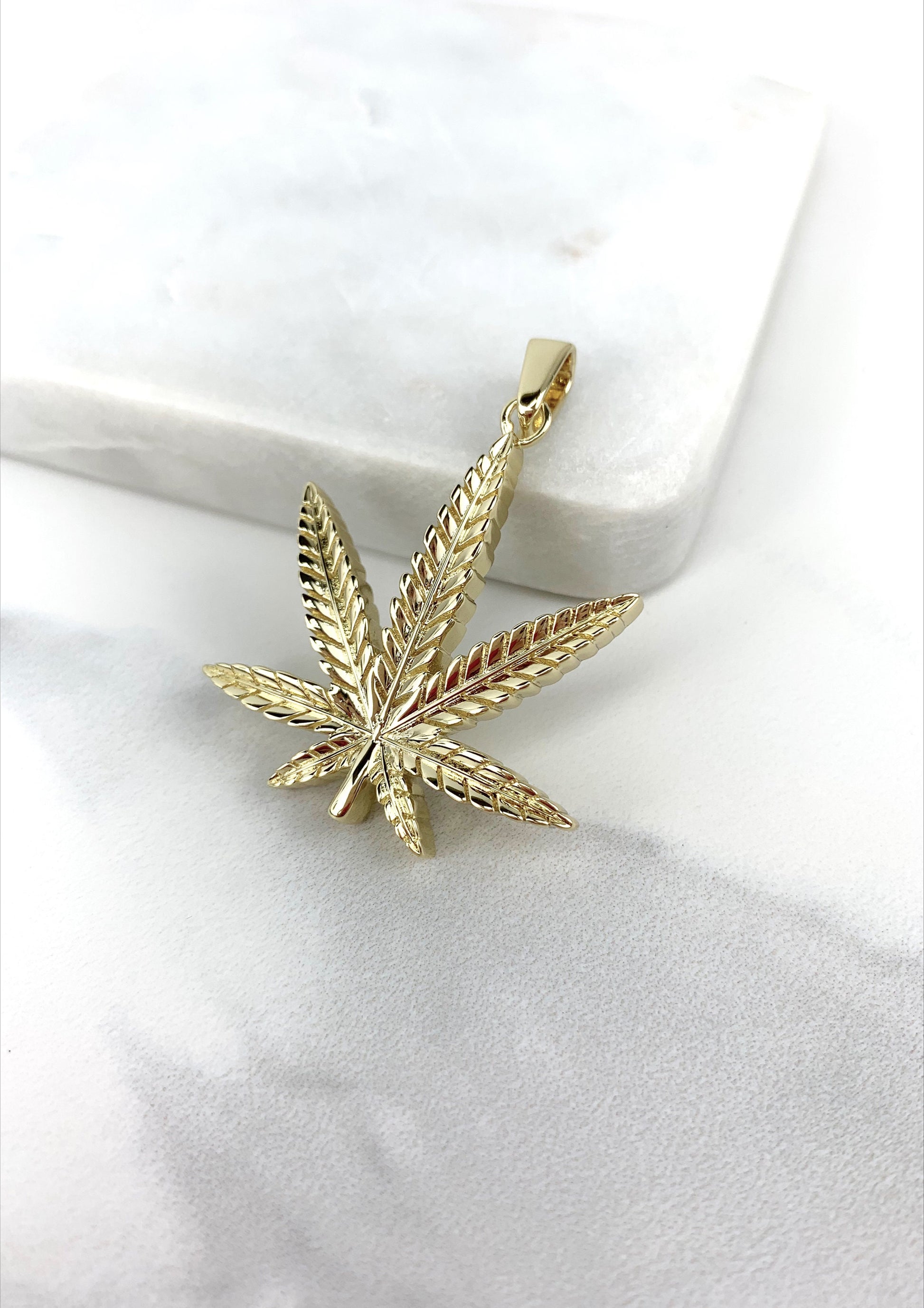 18k Gold Filled Fancy Cannabis Pendant Charms Wholesale Jewelry Supplies