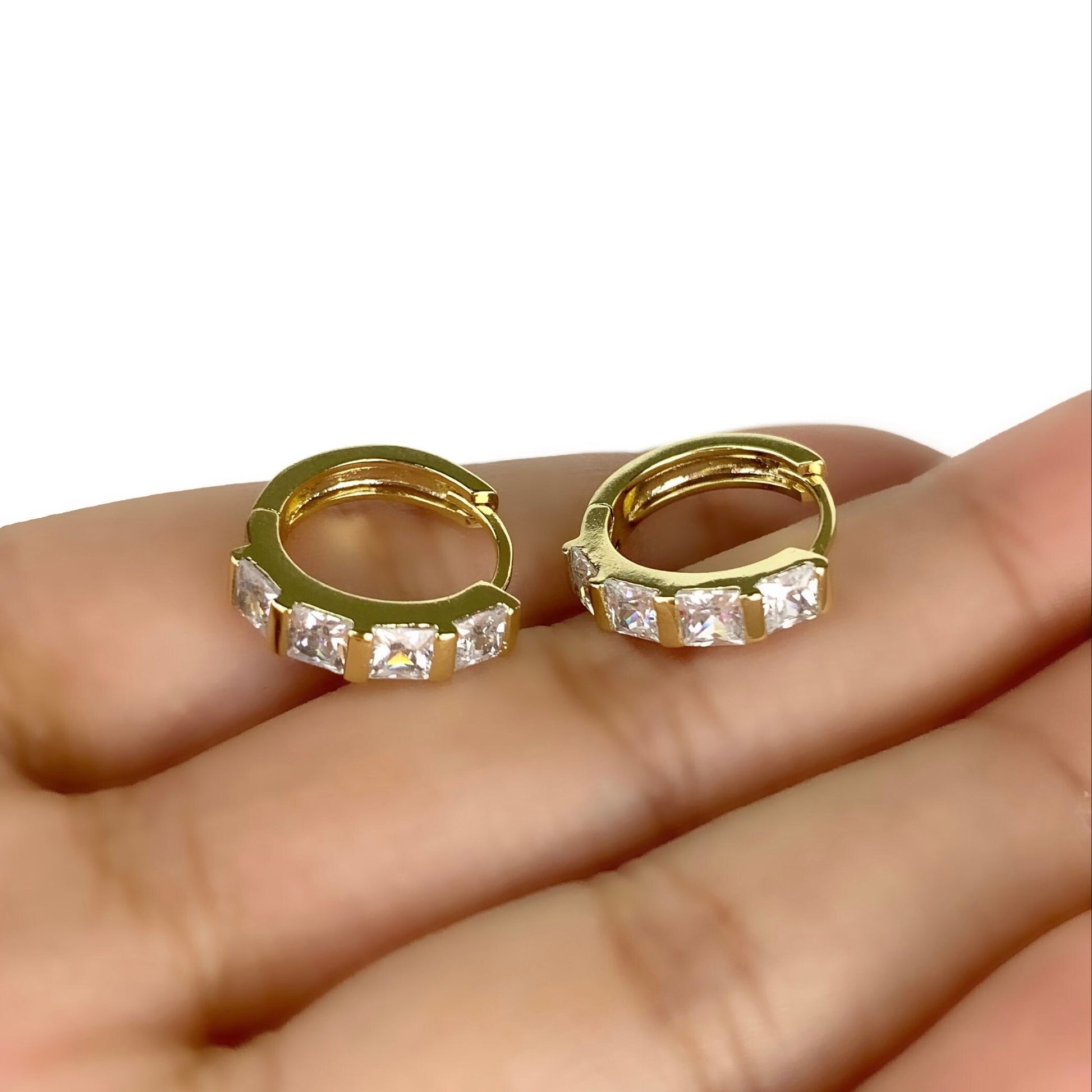18k Gold Filled 14mm Cubic Zirconia Huggie Hoop Earrings Wholesale Jewelry Making Supplies