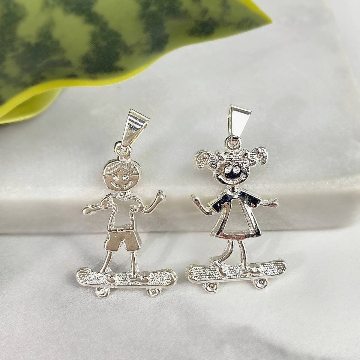 18k Gold Filled Kids Boy or Girl on Skateboard, Charms Pendant, Gold or Silver, Wholesale Jewelry Making Supplies Family Jewelry for Mother