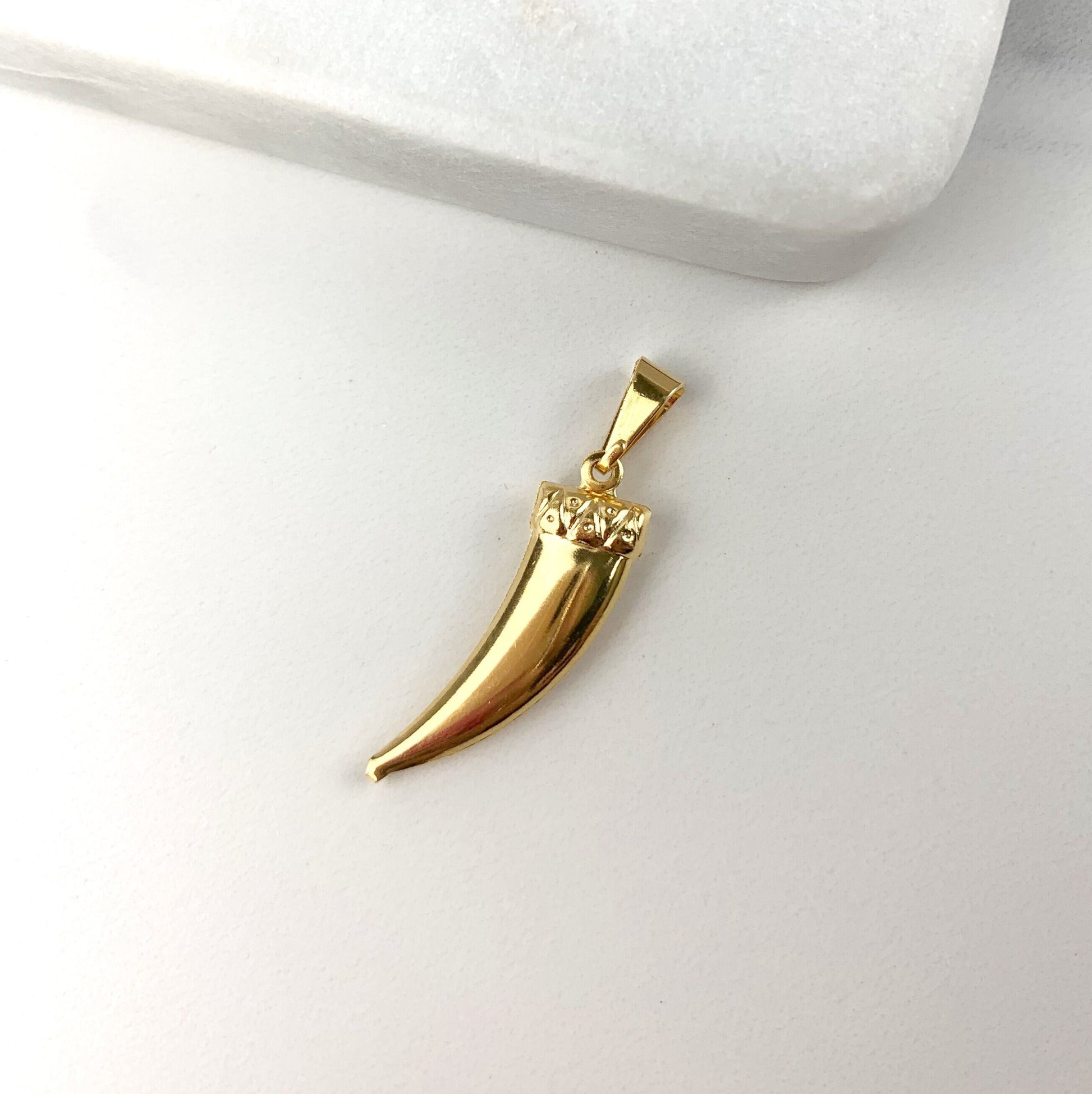 18k Gold Filled Fancy Fang, Lucky Horn, Elephant Tusk, Wolf Tooth Charm Wholesale Jewelry Making Supplies