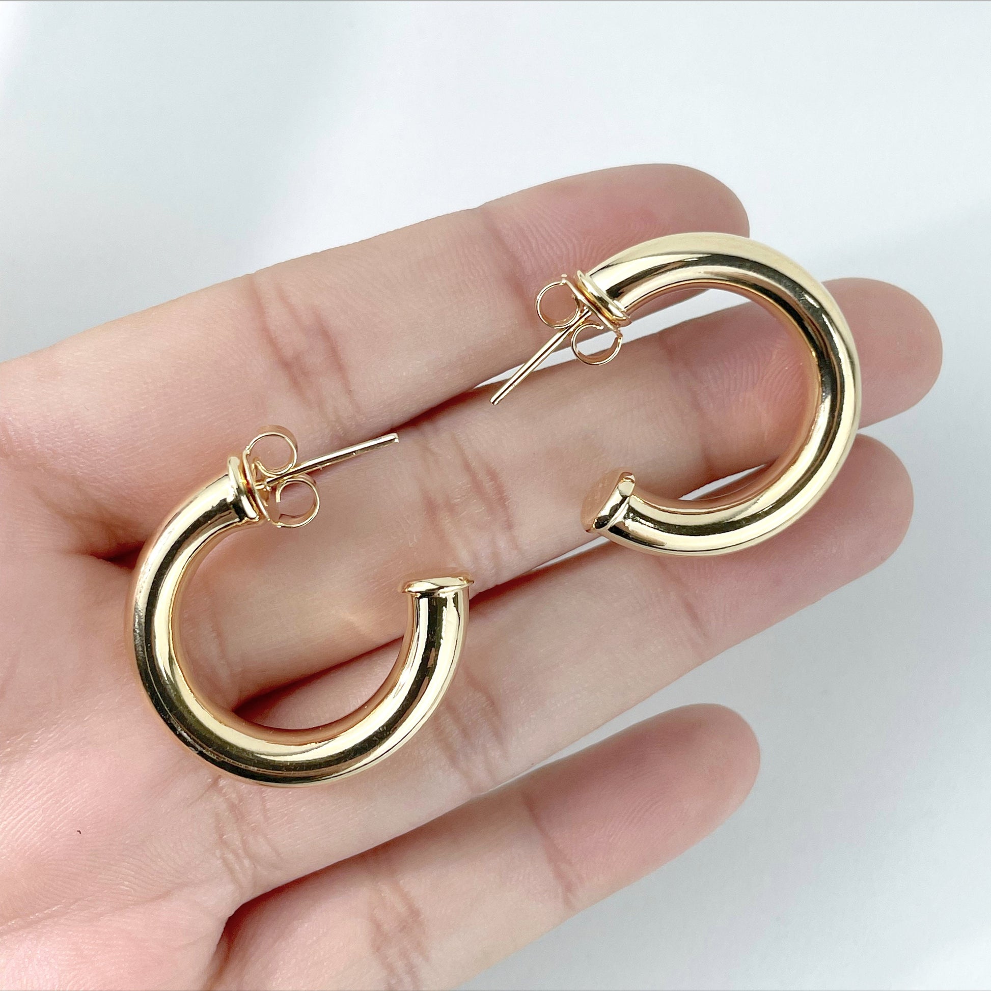 18k Gold Filled 20mm Donut Tubular Open, C-Hoop, Push Back Closure Wholesale Jewelry Supplies