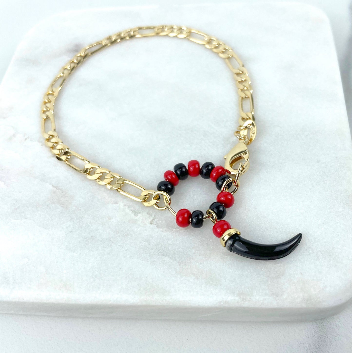 18k Gold Filled 4mm Mariner Link, Red & Black Beads in Circle, Azabache Style, Black Chili Charms Bracelet, Wholesale Jewelry Supplies