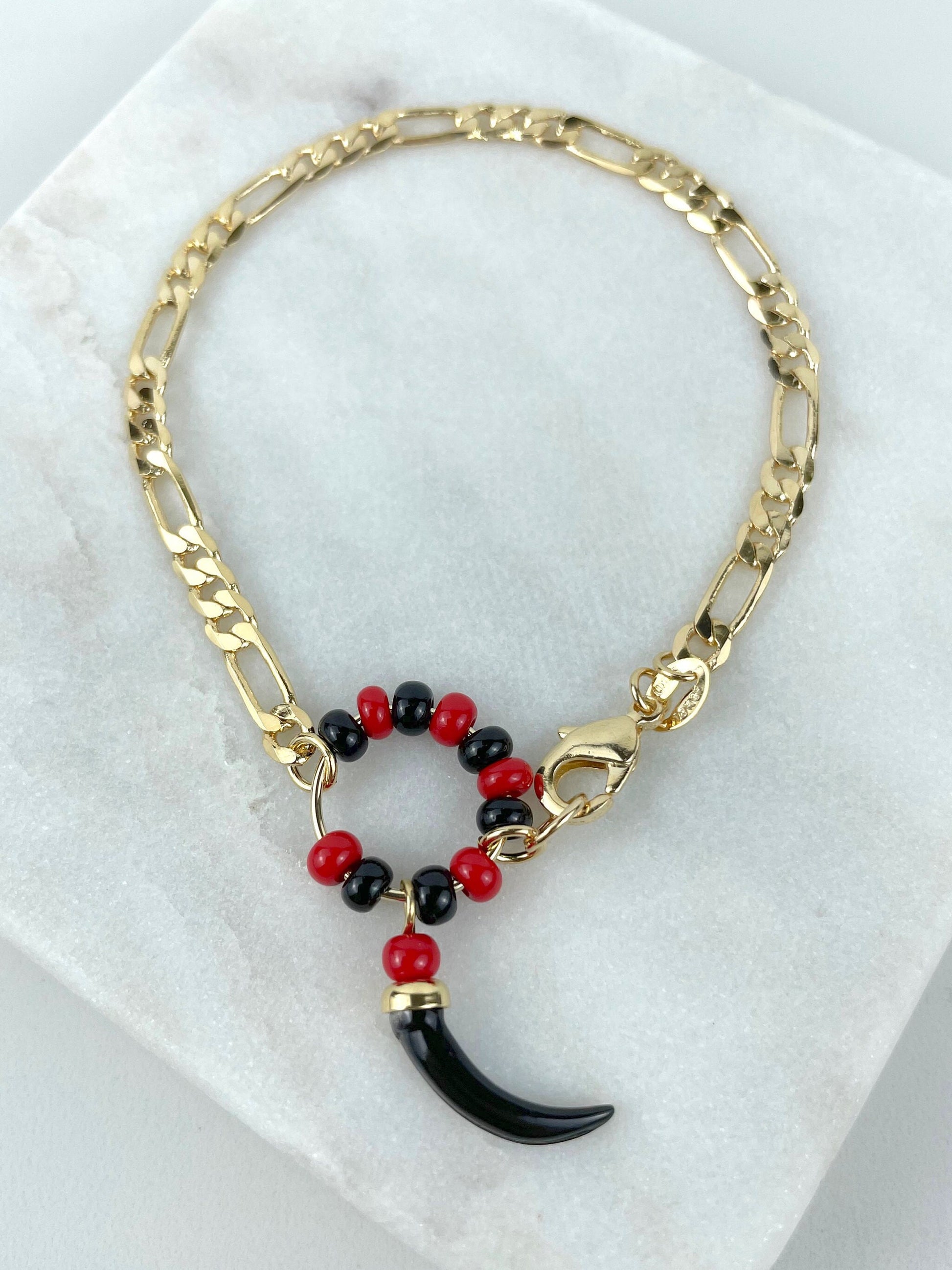 18k Gold Filled 4mm Mariner Link, Red & Black Beads in Circle, Azabache Style, Black Chili Charms Bracelet, Wholesale Jewelry Supplies