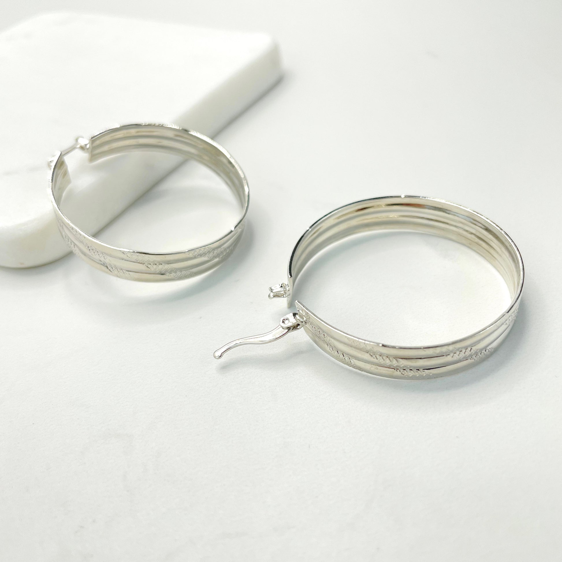 18k White or Gold Filled Two Tone Texturized 37mm x 42mm Hoop Earrings Wholesale Jewelry Supplies