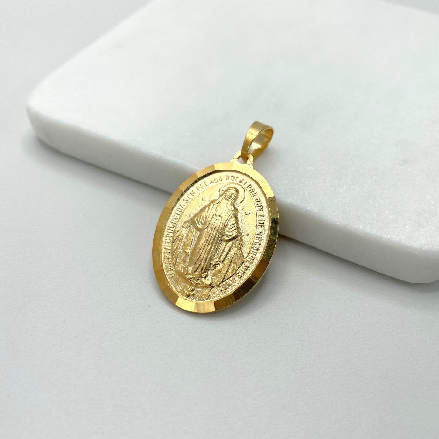 18k Gold Filled Our Lady of Guadalupe (Virgen de Guadalupe) 1.6 inches Charms Pendant, Wholesale Jewelry Making Supplies