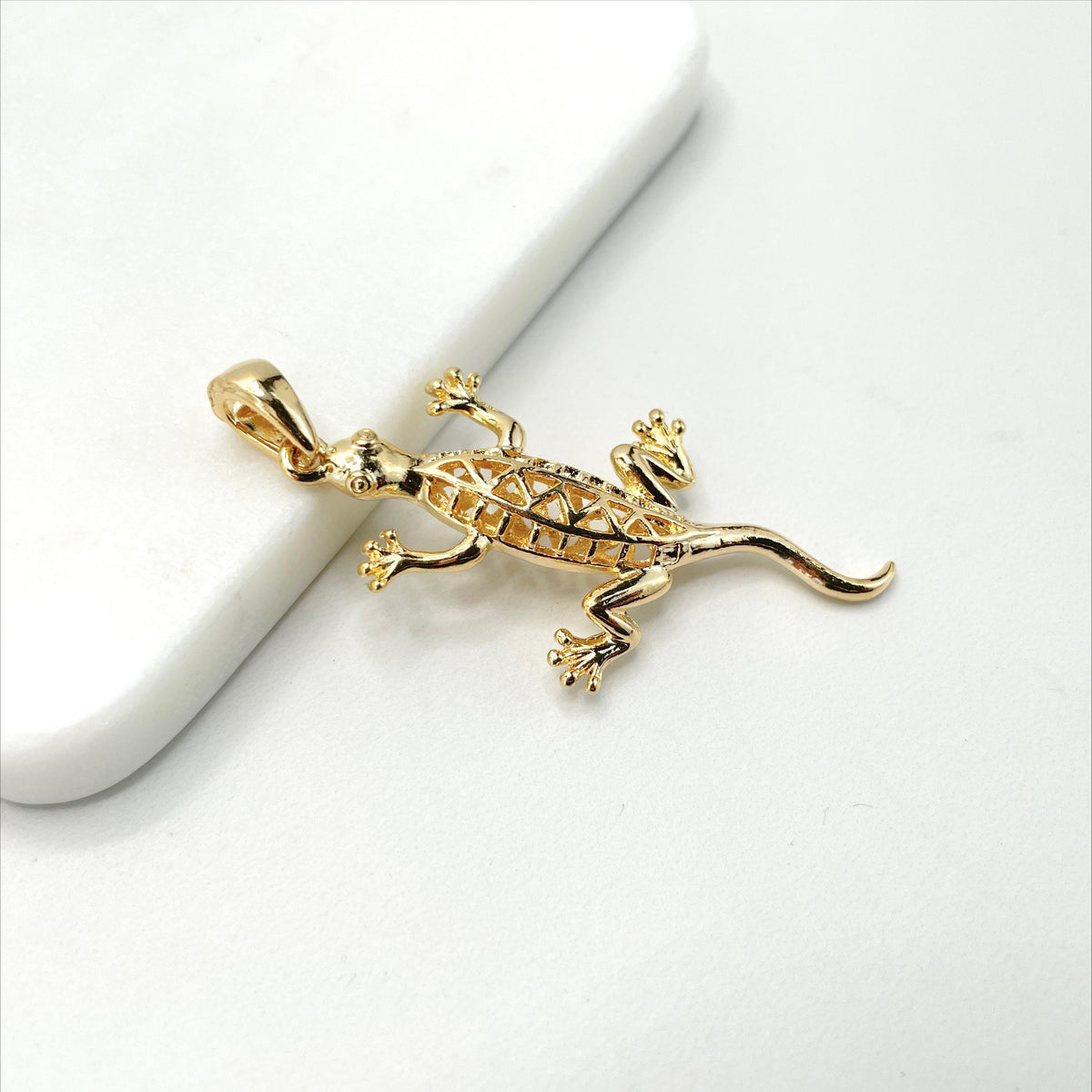18k Gold Filled 3D Puffed Lizard Pendant Charms Wholesale Jewelry Making Supplies
