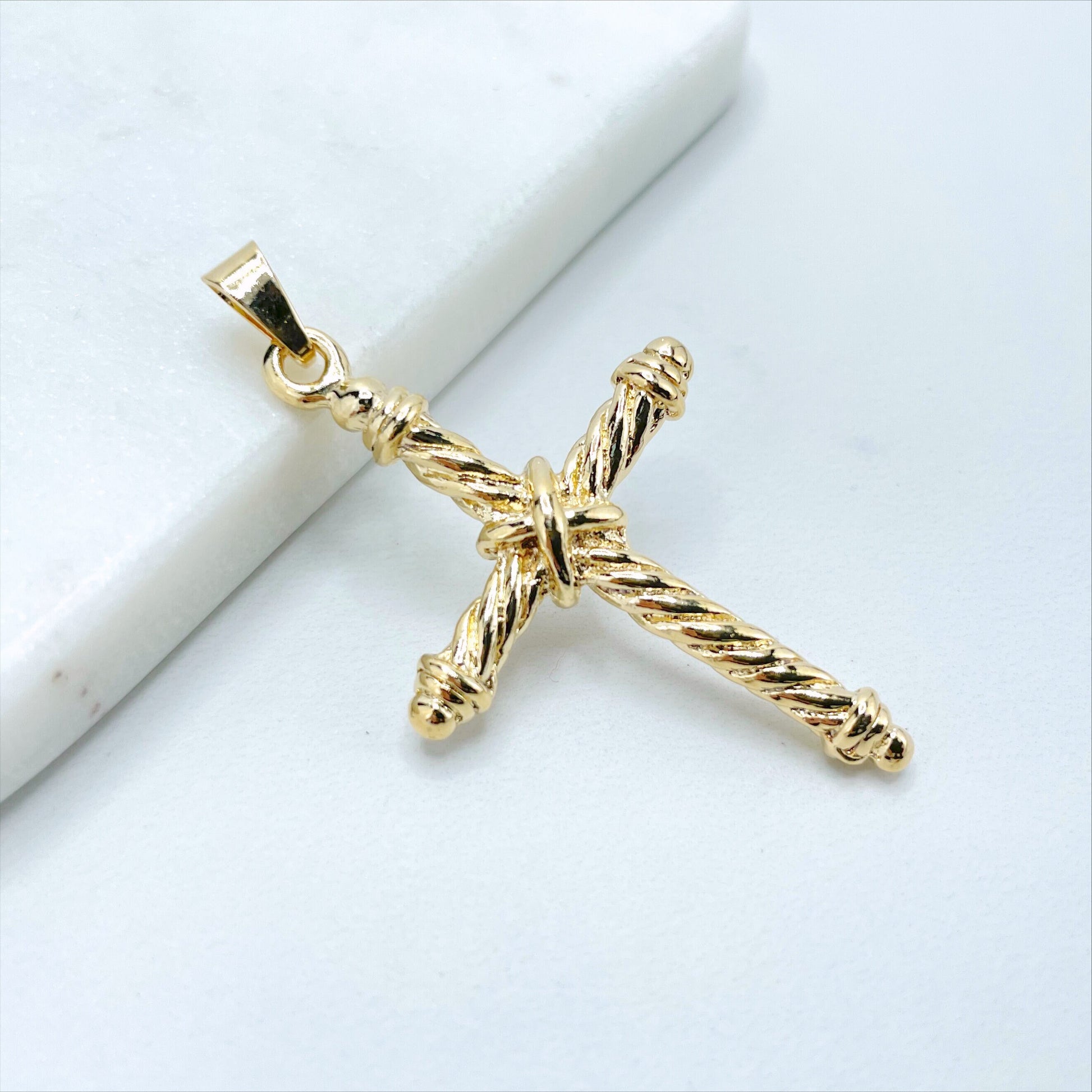 18k Gold Filled Textured Braid Rope Cross Charms Pendant, Religious Jewelry, Wholesale Jewelry Making Supplies