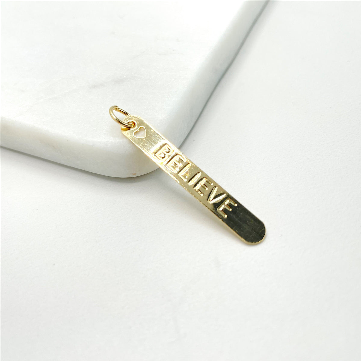 18k Gold Filled "Believe" Description Rectangular Board, Heart Hole Detail, Pendant Charms, Wholesale Jewelry Making Supplies