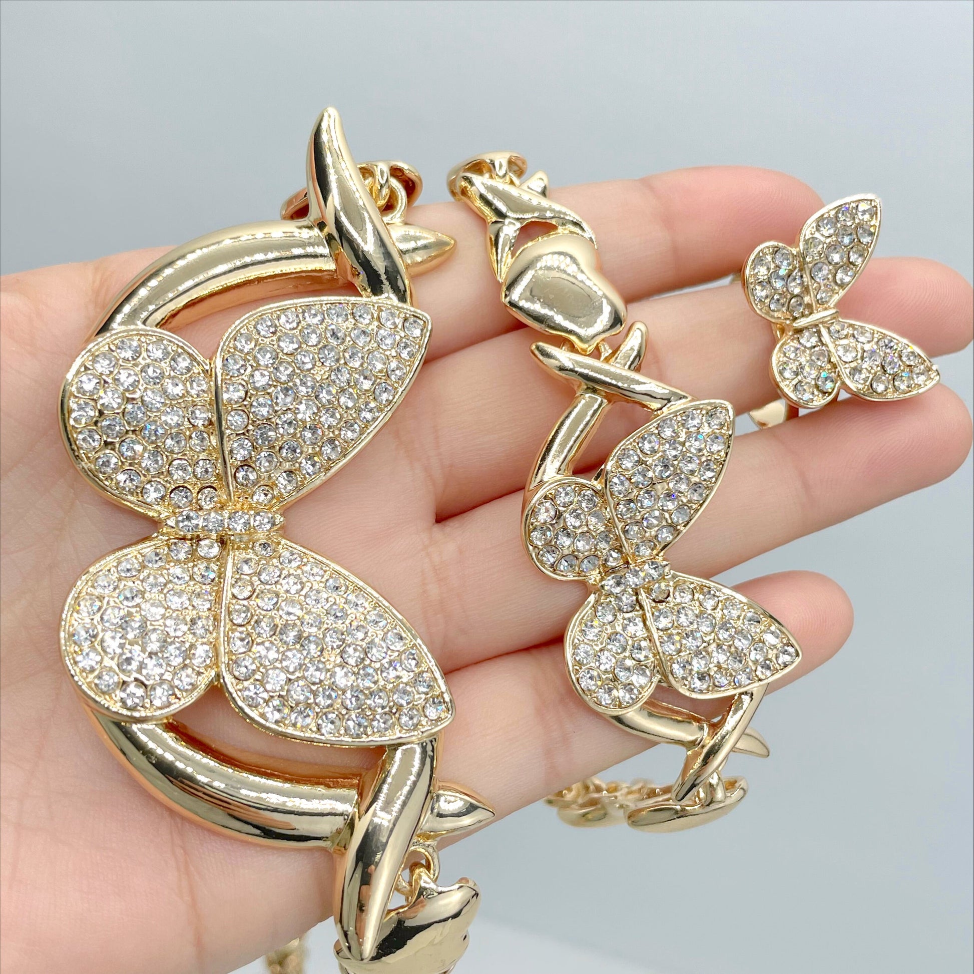 18k Gold Filled Cubic Zirconia Butterfly with XoXo Hug and Kisses Link Shape Set, 04 Pieces, Wholesale Jewelry Making Supplies