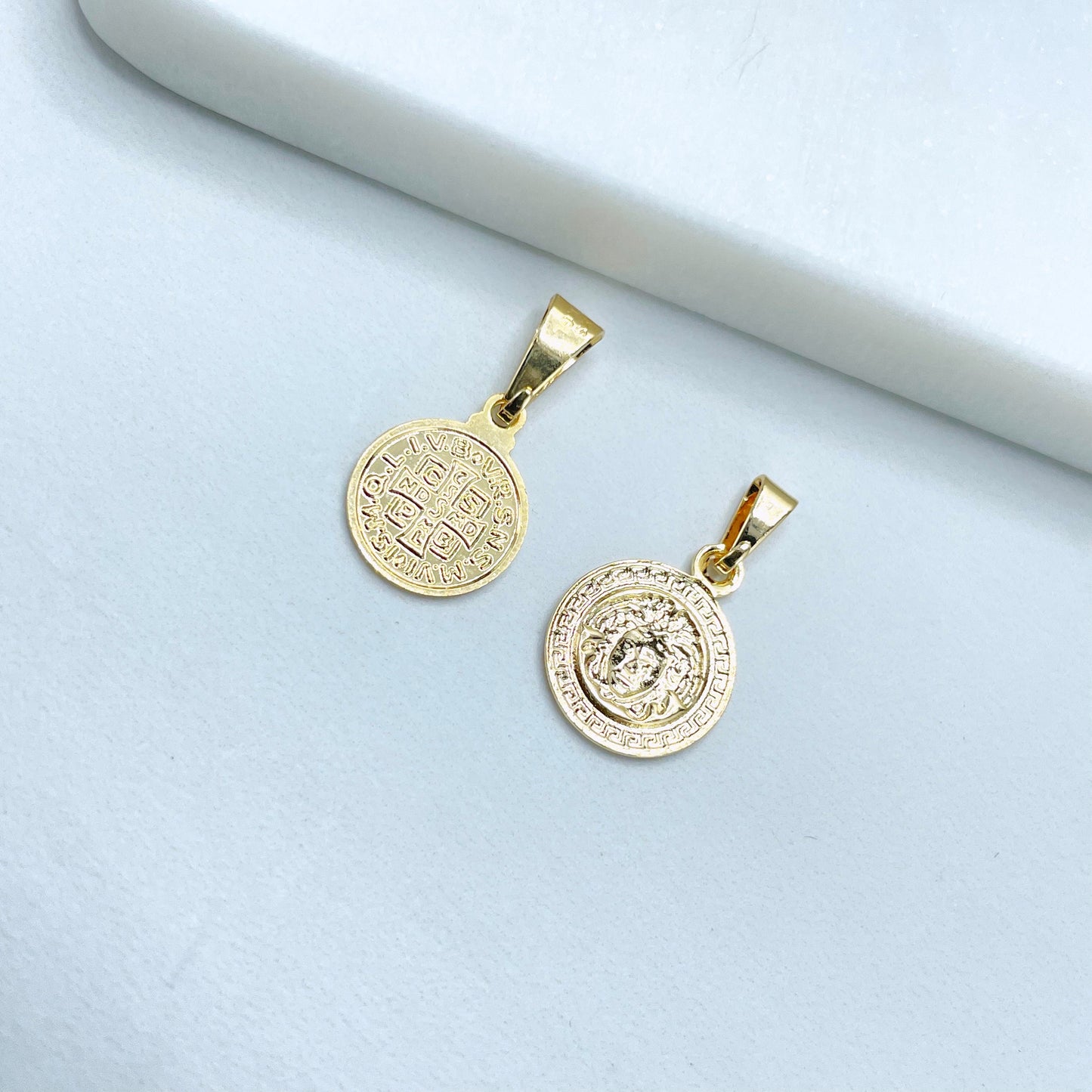 18k Gold Filled Medusa Greek Mythology Medal Charm or Amulet "Virtute Tva Fiat Pax in" Medal Charm, Wholesale Jewelry Making Supplies