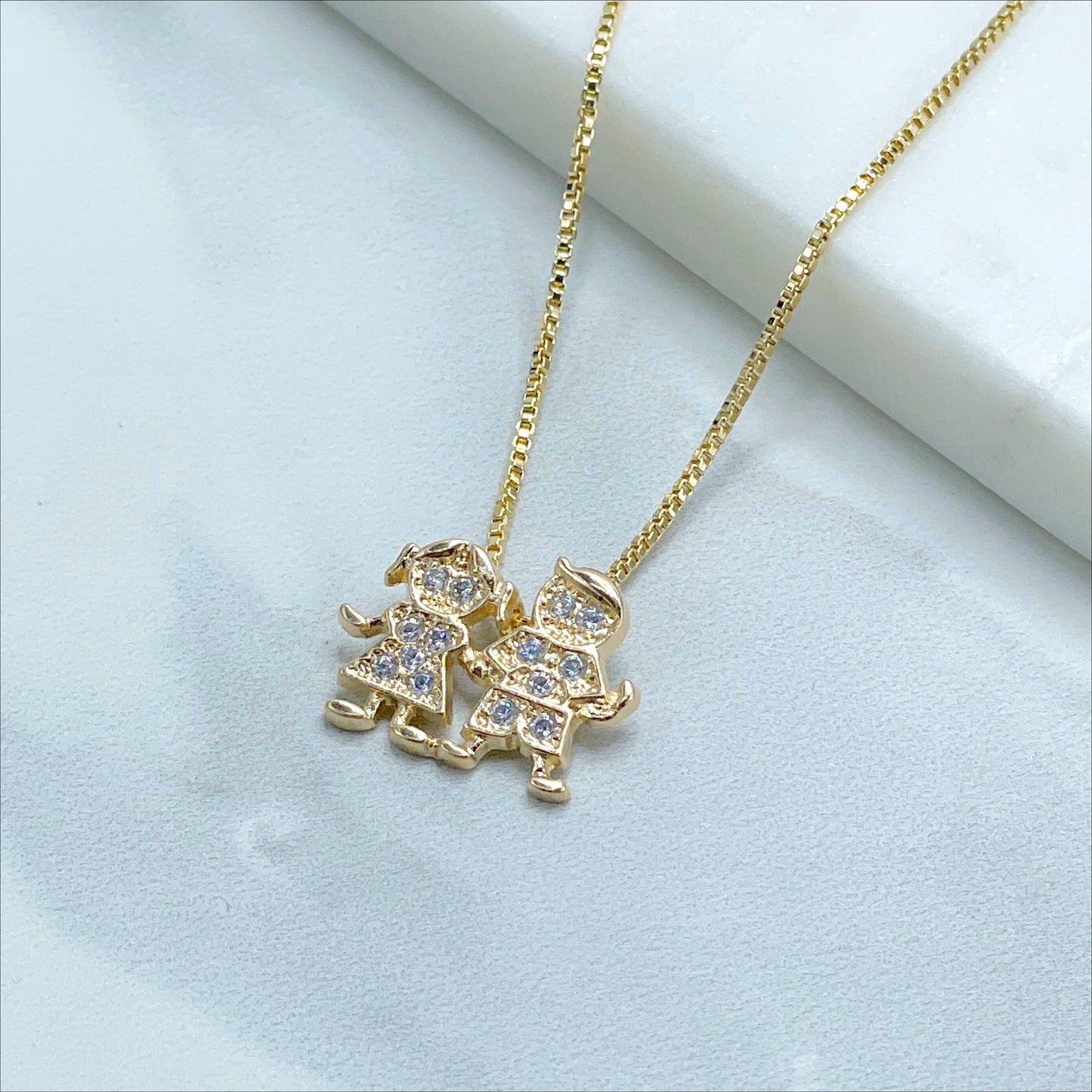 18k Gold Filled 1mm Box Chain Two Kids, Girl and Boy Holding Hands Charm Necklace  Wholesale Jewelry Supplies