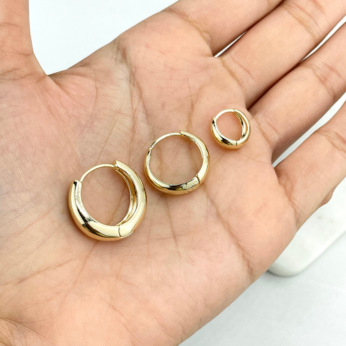 18k Gold Filled 12mm, 18mm or 22mm Classic Polished Gold Huggie Hoop Earrings, Wholesale Jewelry Making Supplies